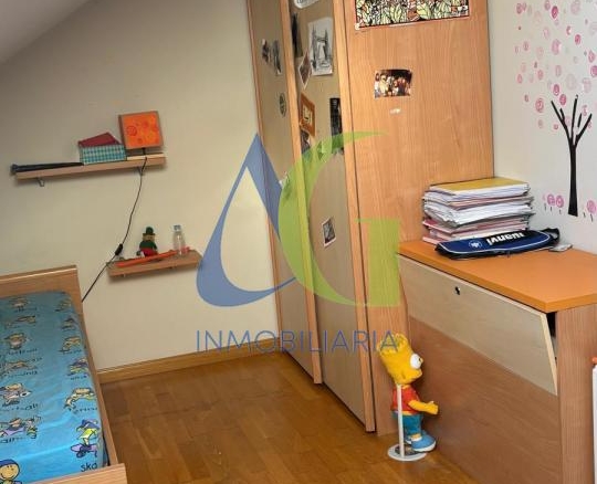 SE VENDE DUPLEX DE 4  HABITACIOENS EN NAVATEJERA