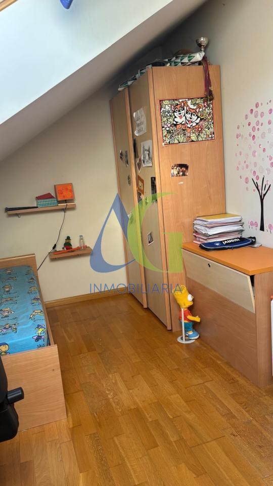 179154517295400173970_179154469769 SE VENDE DUPLEX DE 4 HABITACIOENS EN NAVATEJERA