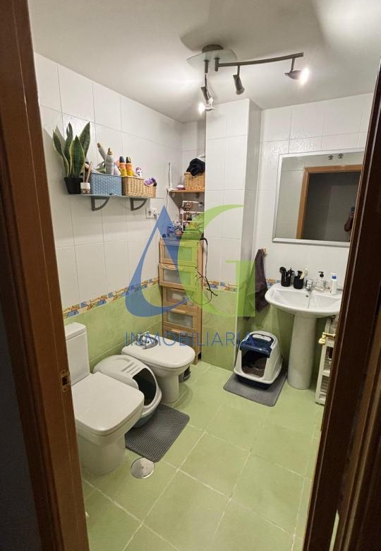 SE VENDE DUPLEX DE 4  HABITACIOENS EN NAVATEJERA