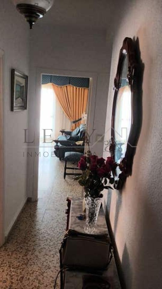 PISO 4 DORMITORIOS CERCA COMISARIA POLICIA