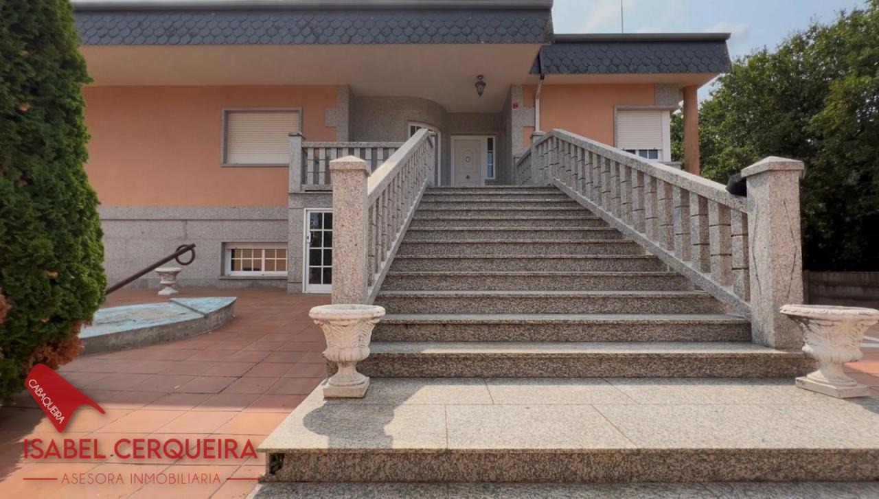 179187742337700045482_178720957306 CHALET EXCLUSIVO EN O ROSAL – 431 M², 7 DORMITORIOS Y AMPLIA PARCELA DE 1.486 M²