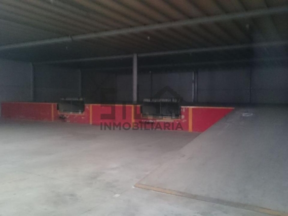 ALQUILER NAVE POLÍGONO BARREIROS
