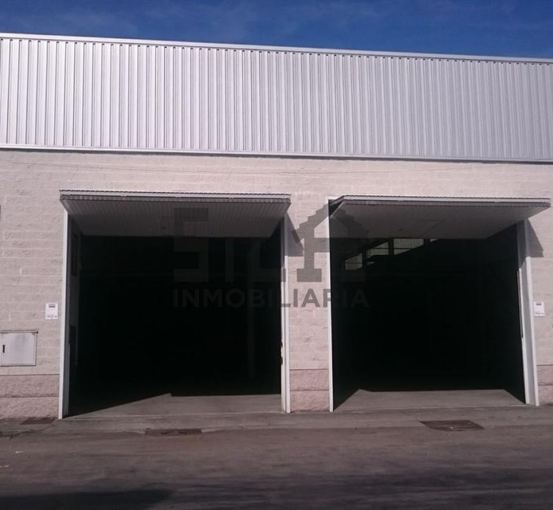 ALQUILER NAVE POLÍGONO BARREIROS
