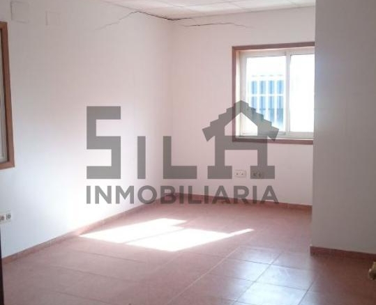 ALQUILER NAVE POLÍGONO BARREIROS