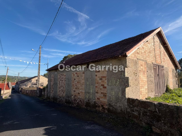 ¡SE VENDE EN BARRÁN – PIÑOR (OURENSE)!