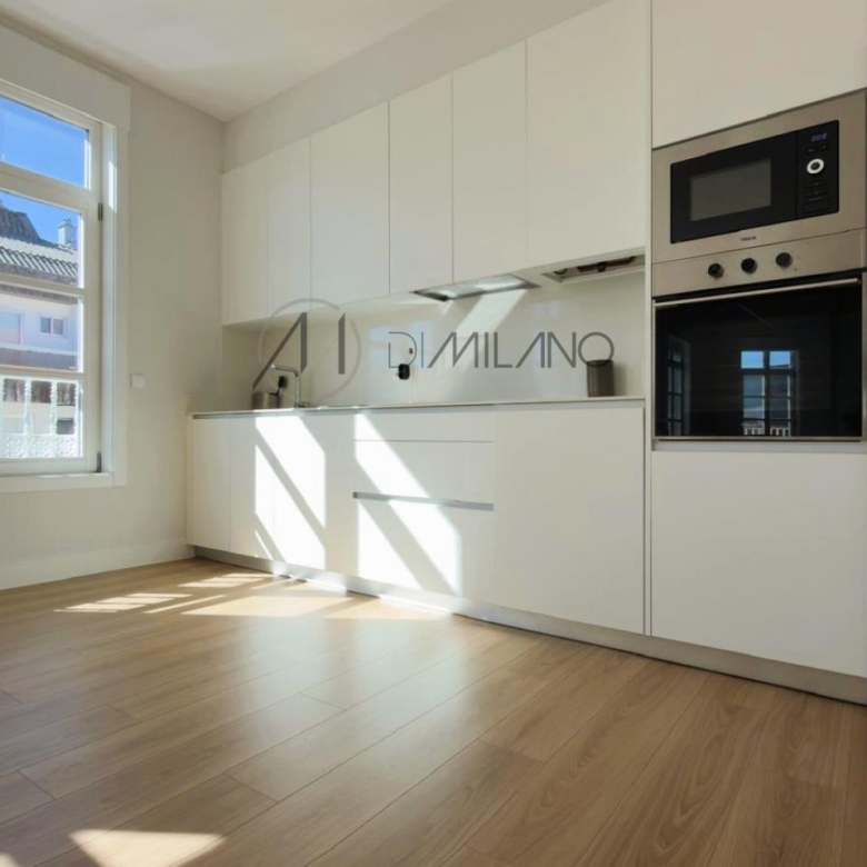 Sofisticado duplex en alquiler en calle Progreso, Vigo