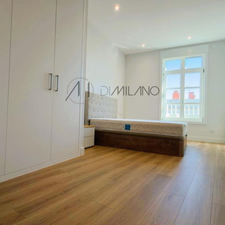 Sofisticado duplex en alquiler en calle Progreso, Vigo