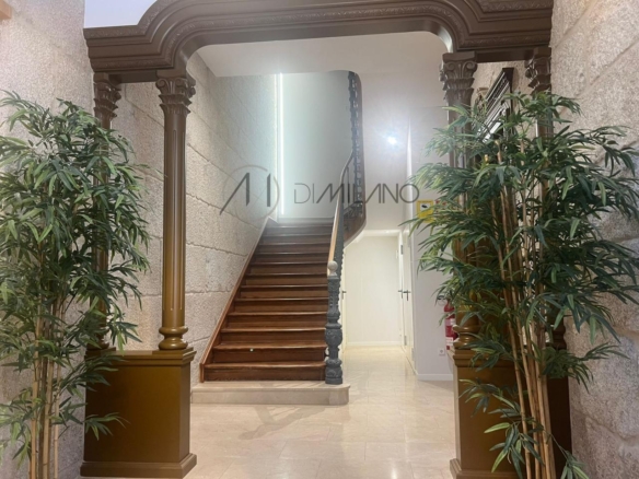 Sofisticado duplex en alquiler en calle Progreso, Vigo