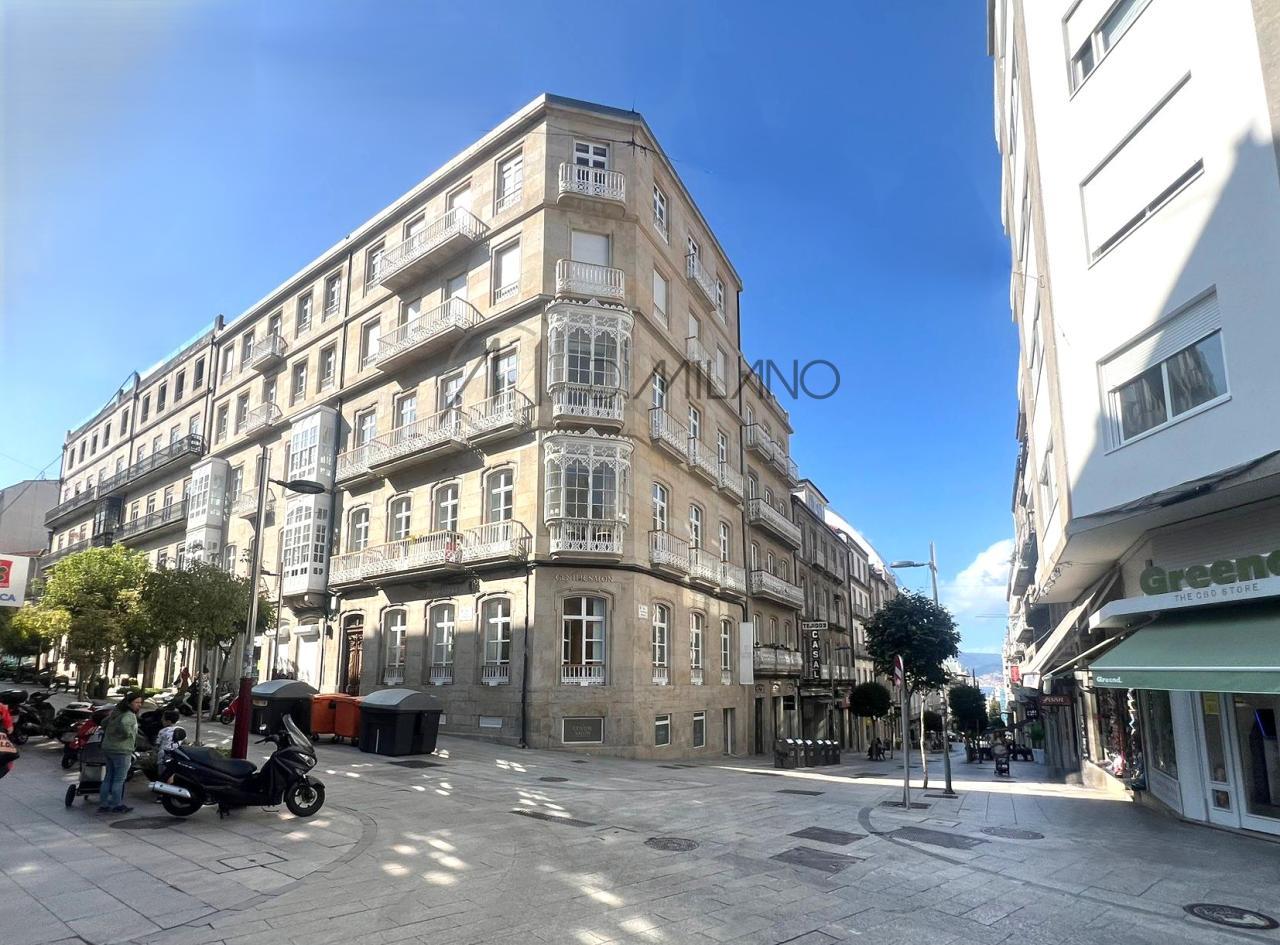 179188399100200165769_175741439242 Sofisticado duplex en alquiler en calle Progreso, Vigo