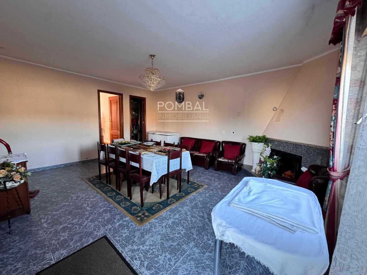 179189702772200046156_179189648842 CASA UNIFAMILIAR CON FINCA DE 1.074 M² Y GARAJE PARA DOS COCHES EN SARREAUS