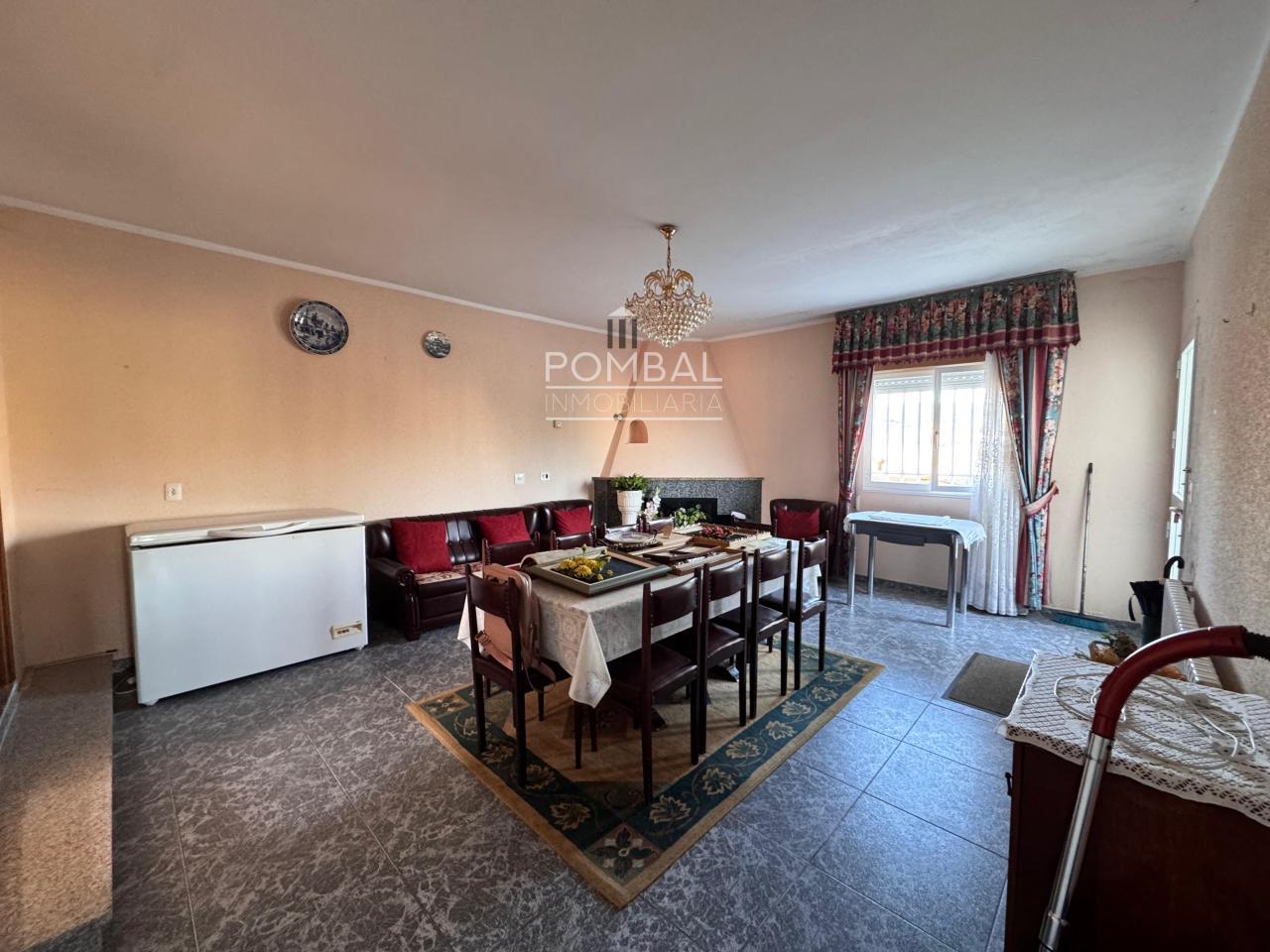 179189702874300046156_179189654711 CASA UNIFAMILIAR CON FINCA DE 1.074 M² Y GARAJE PARA DOS COCHES EN SARREAUS