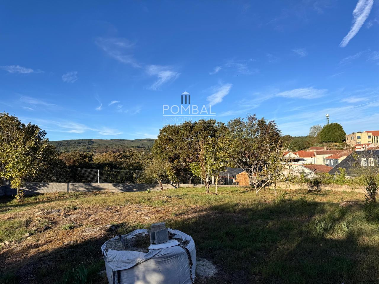 179189703781700046156_179189662046 CASA UNIFAMILIAR CON FINCA DE 1.074 M² Y GARAJE PARA DOS COCHES EN SARREAUS