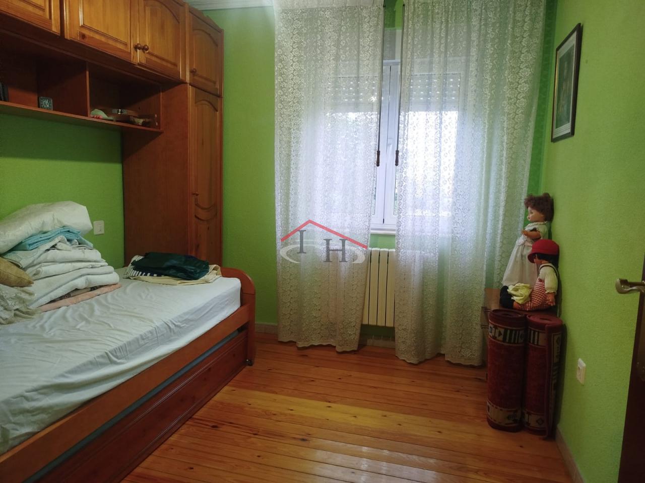 179191131250200173959_179130149554 PISO CON TRASTERO EN TROBAJO DEL CAMINO