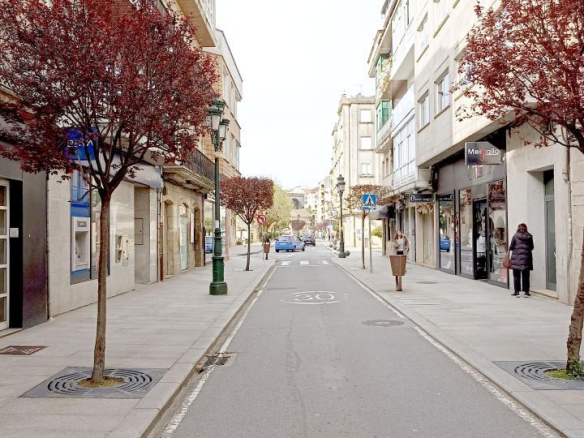 PISO EN REDONDELA