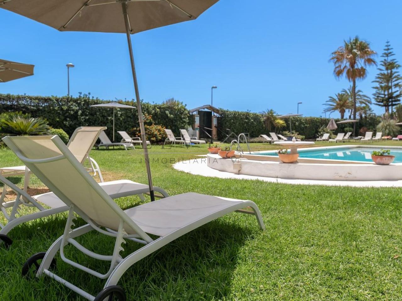 179199721259500174025_179199695314 Fantastico piso frante al Mar en Puerto Banus