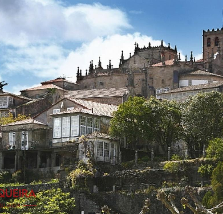 75.000 € | DÚPLEX CON VISTAS JUNTO A LA CATEDRAL DE TUI | PARA REFORMAR A SU GUSTO