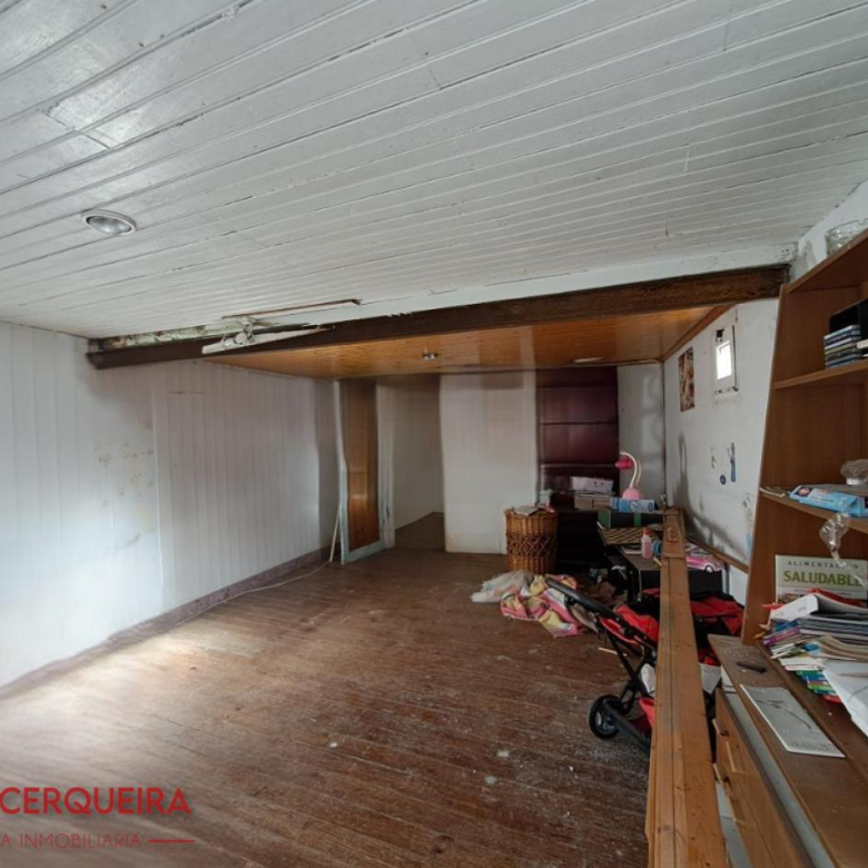 75.000 € | DÚPLEX CON VISTAS JUNTO A LA CATEDRAL DE TUI | PARA REFORMAR A SU GUSTO