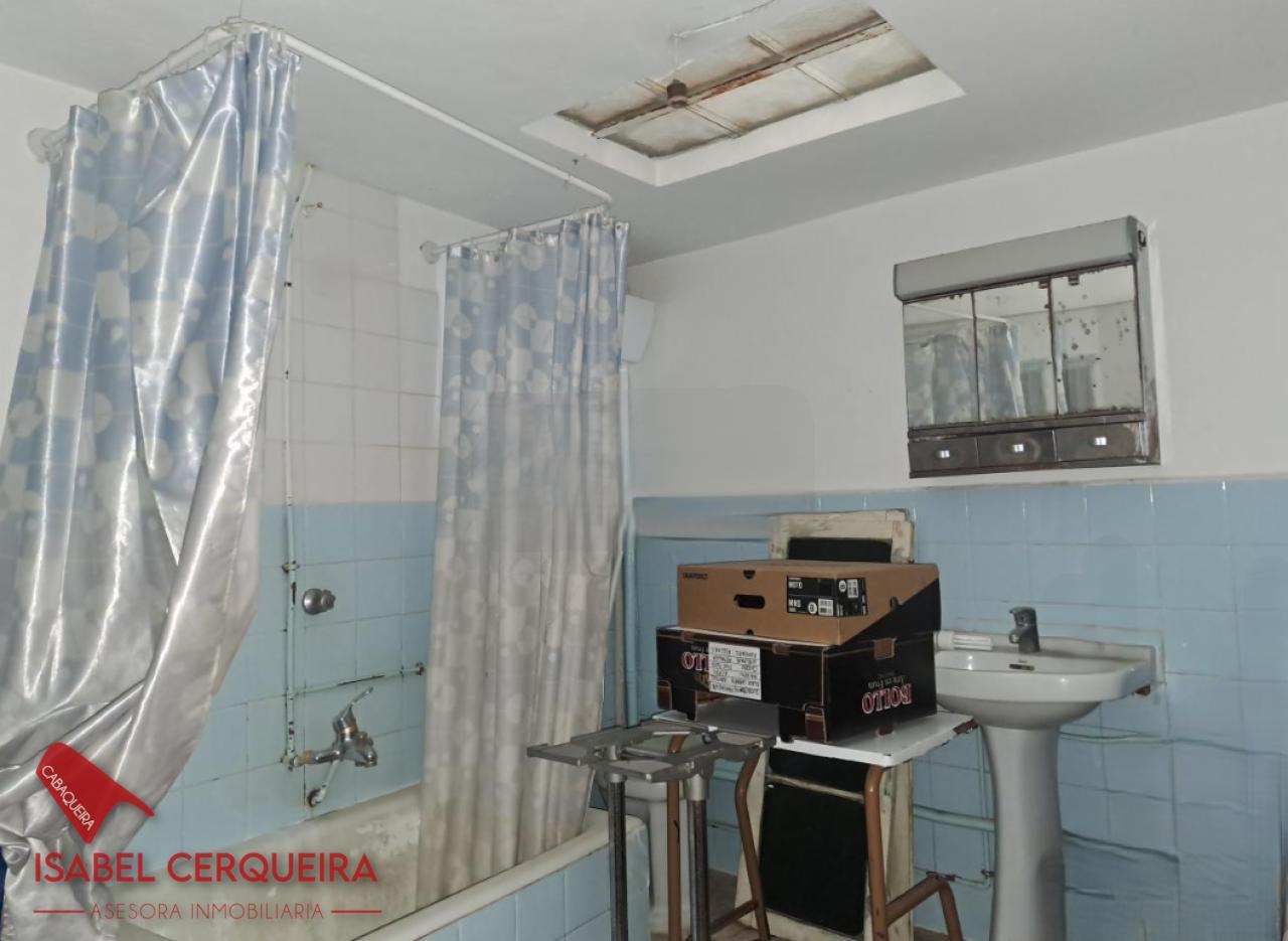 179204924219800174026_179199746029 75.000 € | DÚPLEX CON VISTAS JUNTO A LA CATEDRAL DE TUI | PARA REFORMAR A SU GUSTO