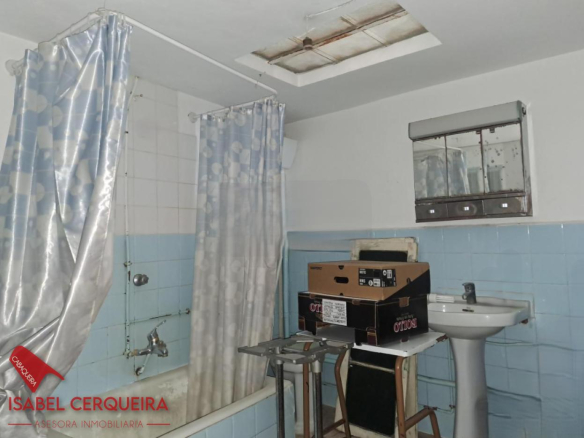 75.000 € | DÚPLEX CON VISTAS JUNTO A LA CATEDRAL DE TUI | PARA REFORMAR A SU GUSTO