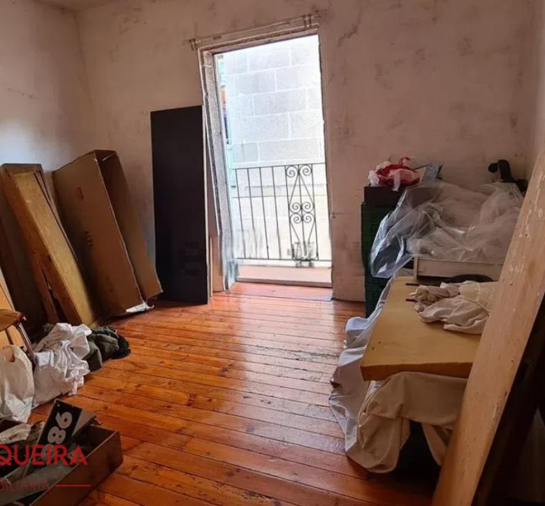 75.000 € | DÚPLEX CON VISTAS JUNTO A LA CATEDRAL DE TUI | PARA REFORMAR A SU GUSTO