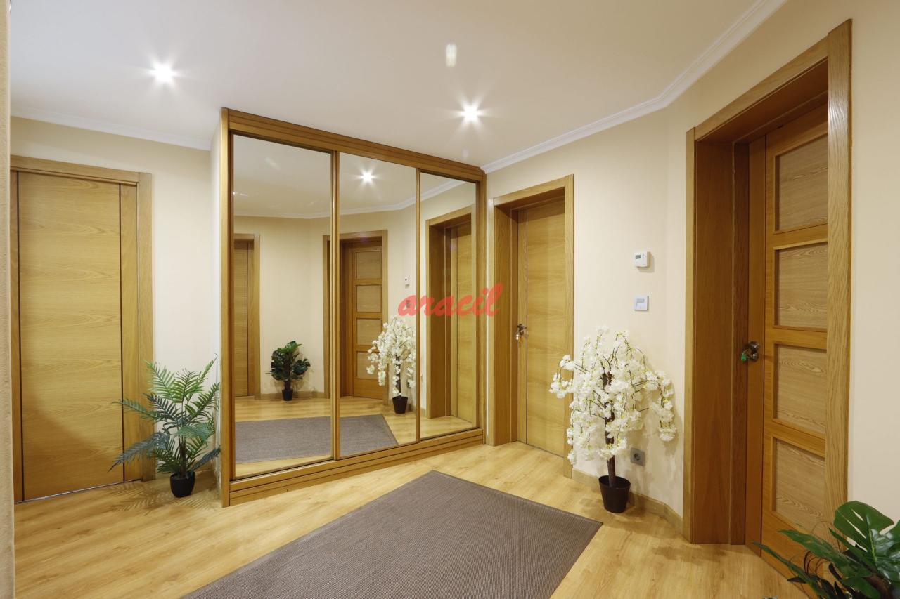 179205305988200165264_175559056195 Habitación en Ourense
