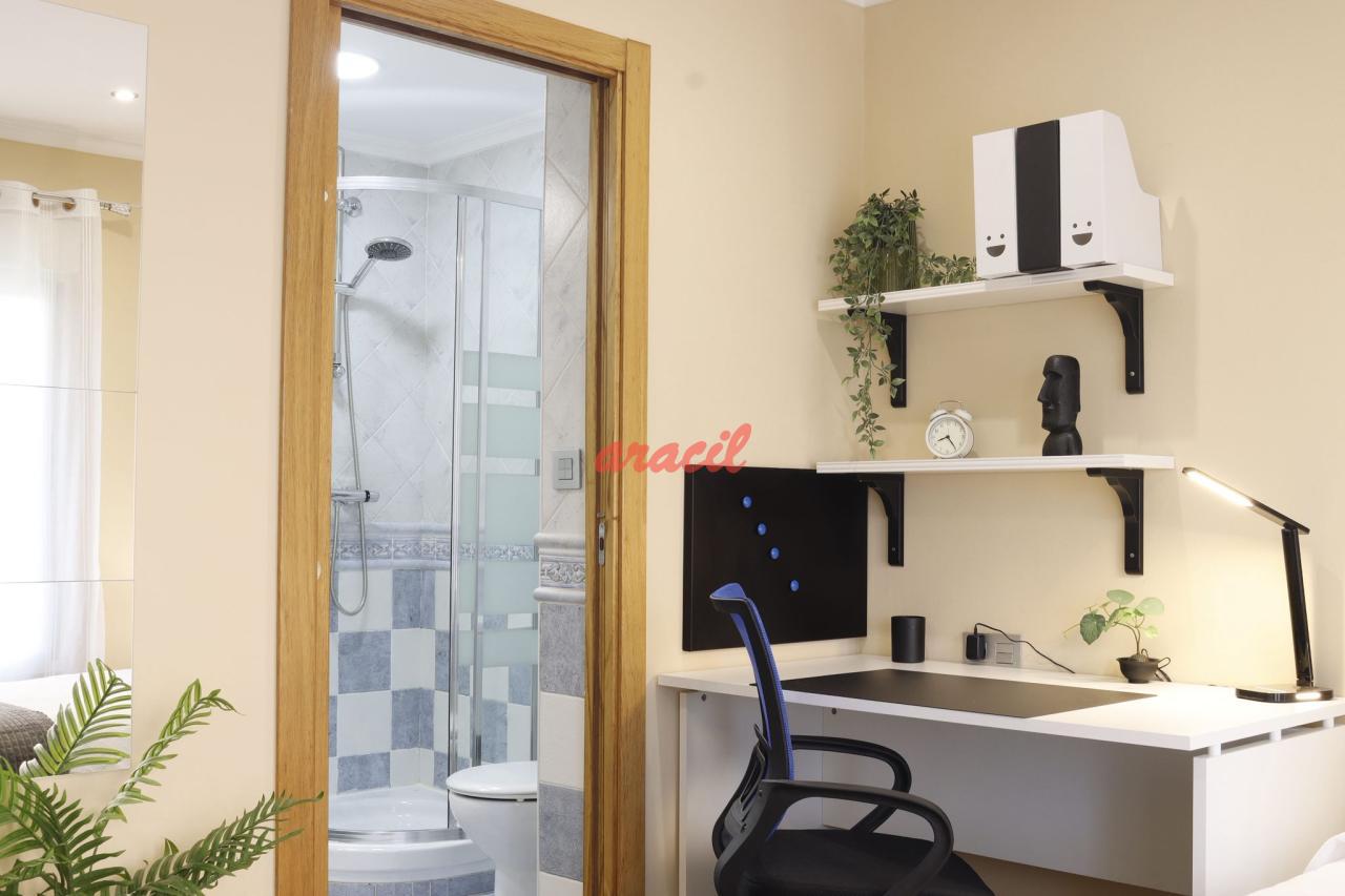 179205307247100165264_175559055925 Habitación en Ourense