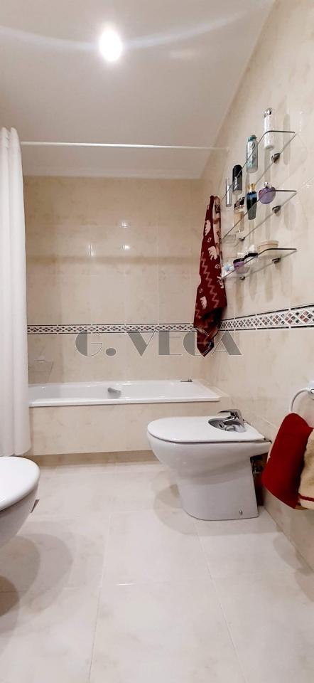 179205644756100174034_179205632003 Alquilamos este partamento de dos dormitorios. CENTRICO y con garaje y bodega. Amueblado