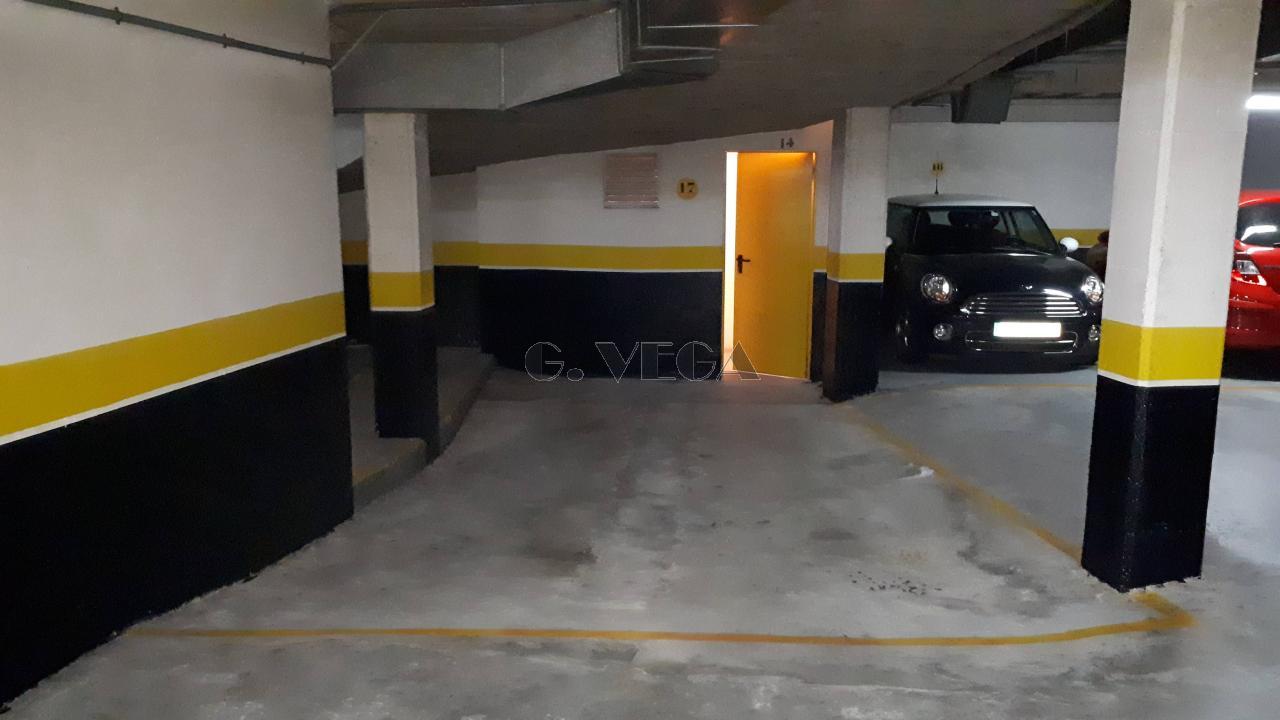 179205644842100174034_179205632075 Alquilamos este partamento de dos dormitorios. CENTRICO y con garaje y bodega. Amueblado