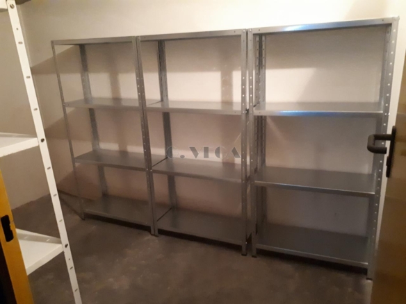 Alquilamos este partamento de dos dormitorios. CENTRICO y con garaje y bodega. Amueblado