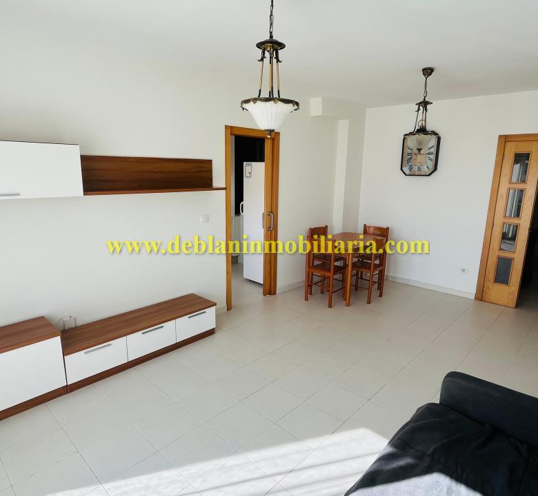 PISO DE 3 HABITACIONES EN EL CENTRO