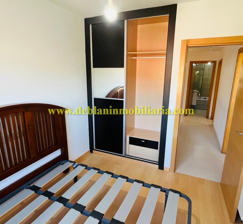 PISO DE 3 HABITACIONES EN EL CENTRO