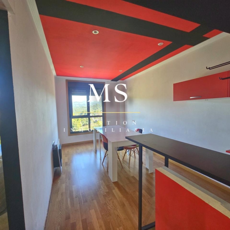 Piso moderno de 90 m² en Mondariz con vistas al monte, garaje y trastero