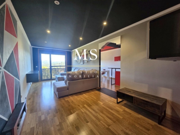 Piso moderno de 90 m² en Mondariz con vistas al monte, garaje y trastero