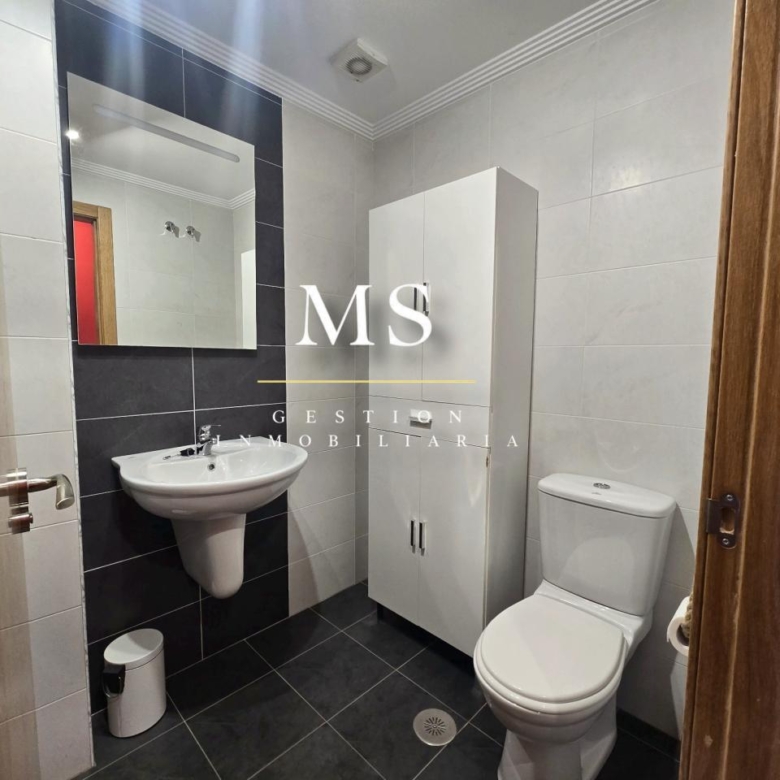 Piso moderno de 90 m² en Mondariz con vistas al monte, garaje y trastero