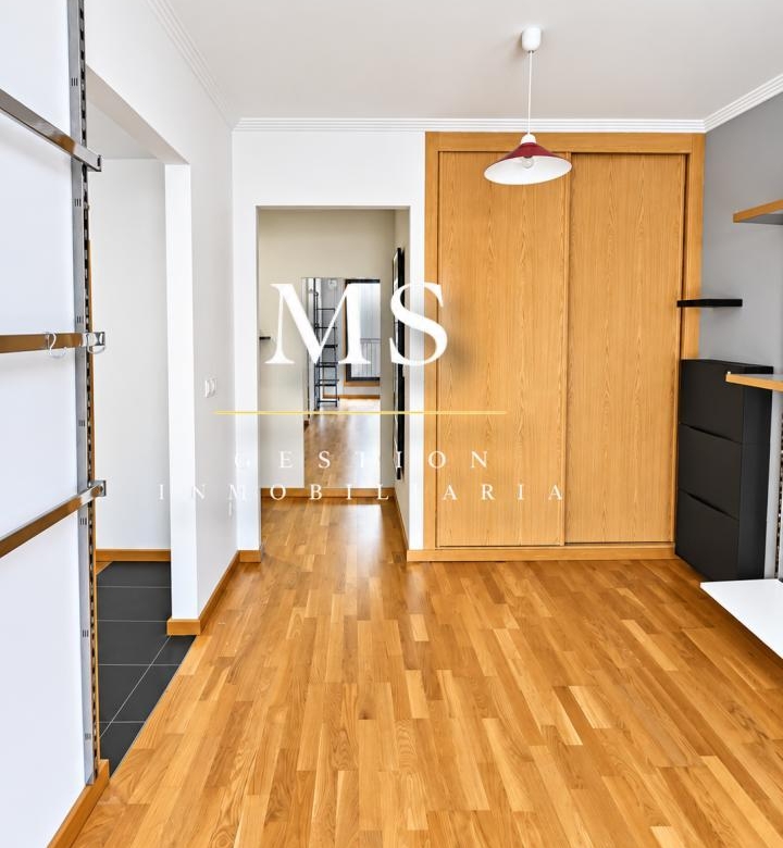 Piso moderno de 90 m² en Mondariz con vistas al monte, garaje y trastero