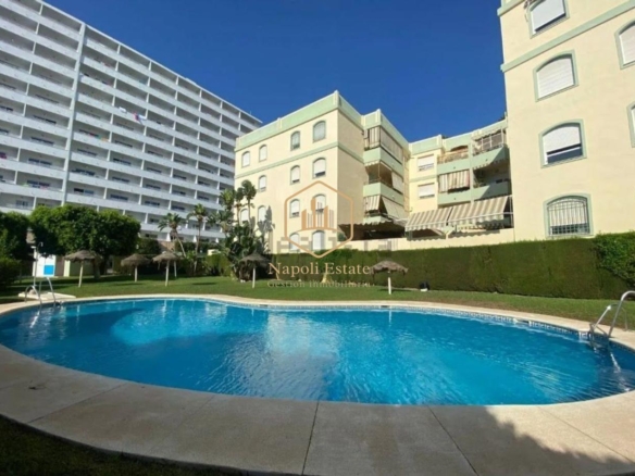 ALQUILER DE MAGNÍFICO PISO EN EL PINAR DE TORREMOLINOS | 3 DORMITORIOS, 2 BAÑOS Y 2 PLAZAS DE GARAJE