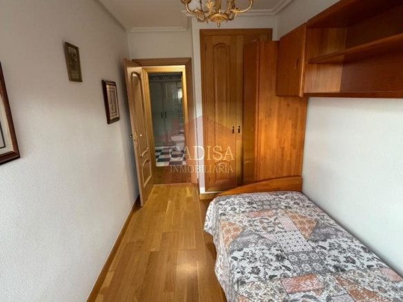 PISO EN ALQUILER EN MARISTAS. CAMPUS. REF 10661
