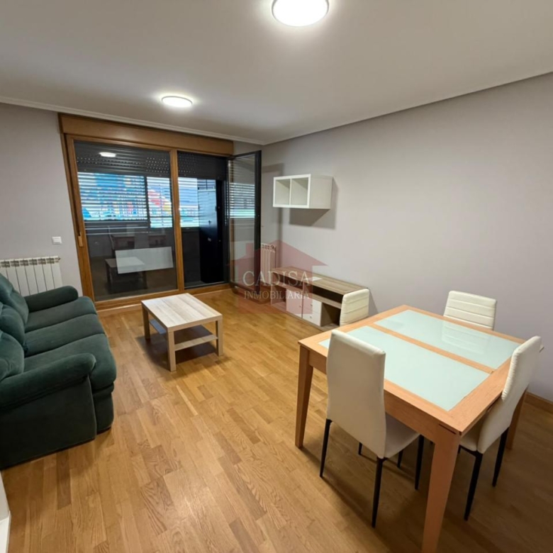 APARTAMENTO EN ALQUILER EN LA FONTANA. REF 10649