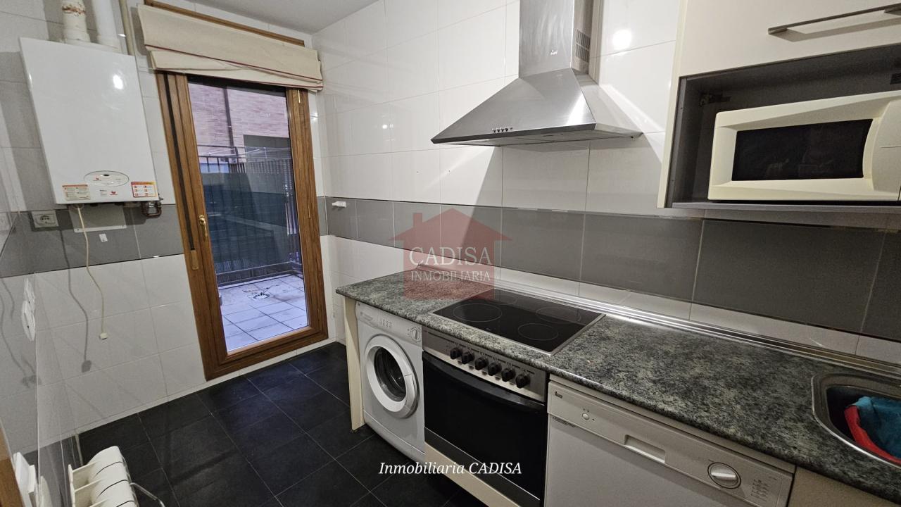 179213676248900173755_178851567299 APARTAMENTO EN ALQUILER EN LA FONTANA. REF 10649
