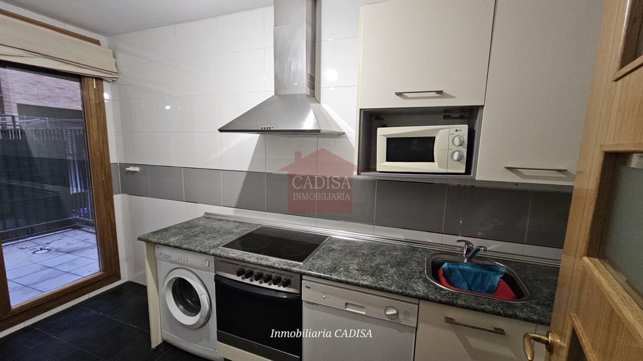 179213676343000173755_178851567306 APARTAMENTO EN ALQUILER EN LA FONTANA. REF 10649