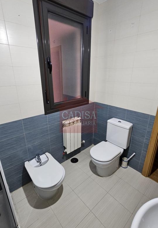 APARTAMENTO EN ALQUILER EN LA FONTANA. REF 10649