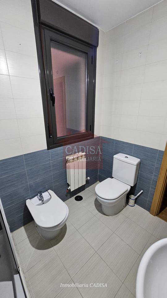 179213676472600173755_178851567309 APARTAMENTO EN ALQUILER EN LA FONTANA. REF 10649