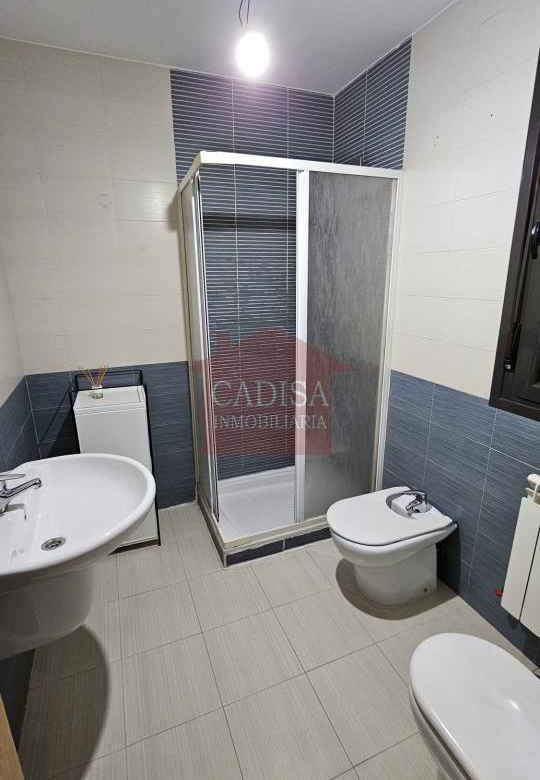 APARTAMENTO EN ALQUILER EN LA FONTANA. REF 10649