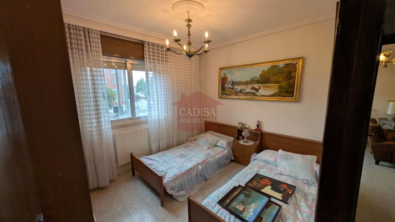179214348609000174070_179214260657 VENTA DE PISO EN EL ENCINAR.REF:10664