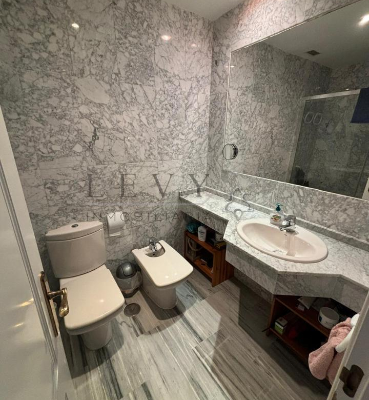 Piso en venta en Puerto Banus