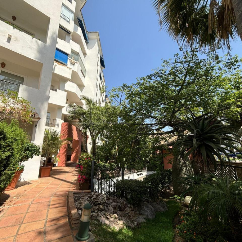 Piso en venta en Puerto Banus