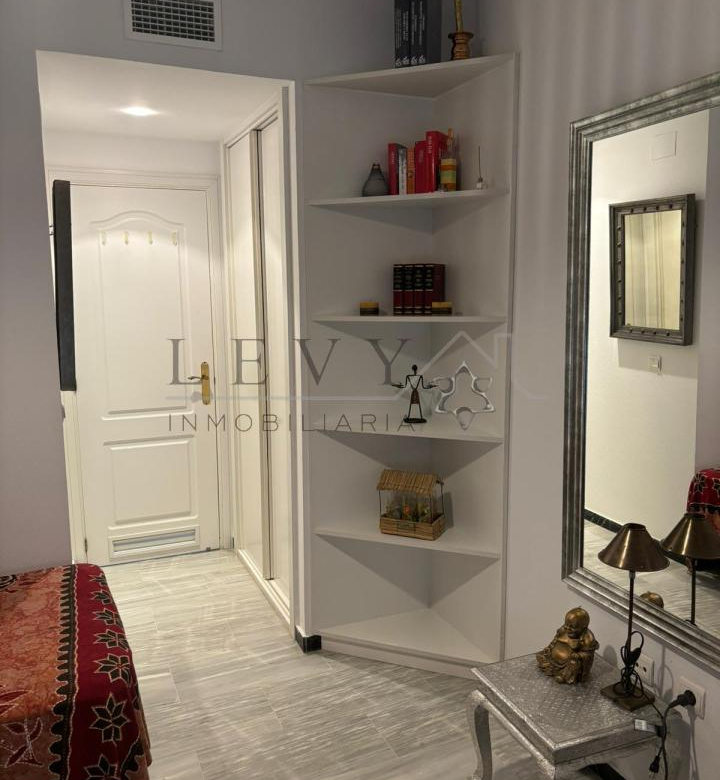 Piso en venta en Puerto Banus