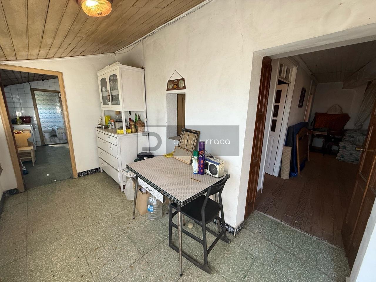 CASA CON TERRENO SEGREGABLE, VISTAS IMPRESIONANTES Y CERCA DEL CENTRO DE SALCEDA DE CASELAS