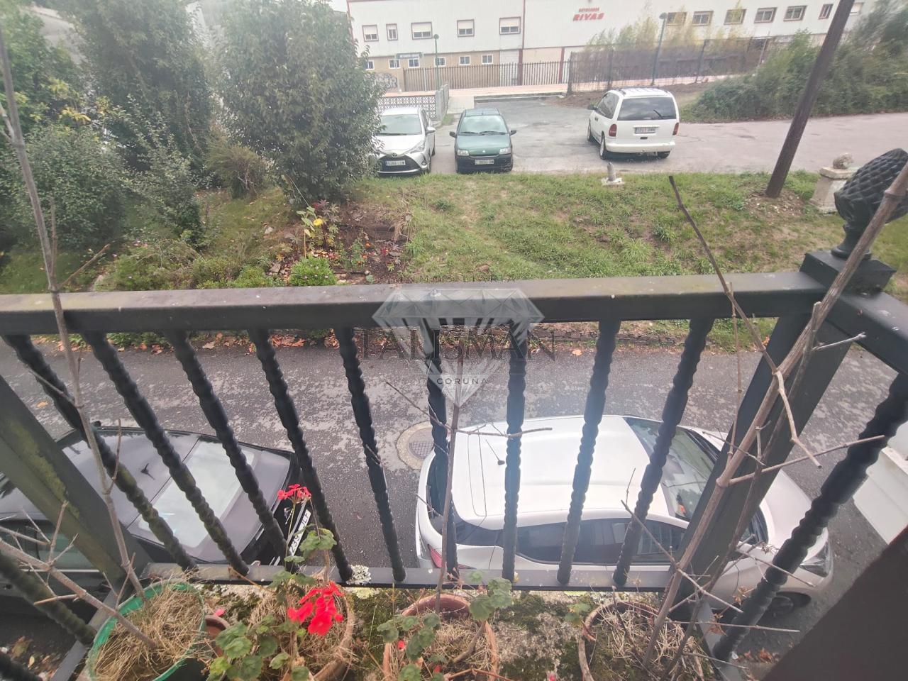 CASA EN VENTA EN BETANZOS