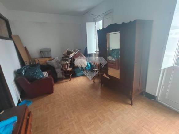 CASA EN VENTA EN BETANZOS